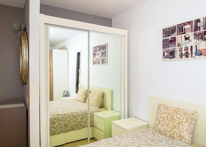 Near Fanabe Appartement